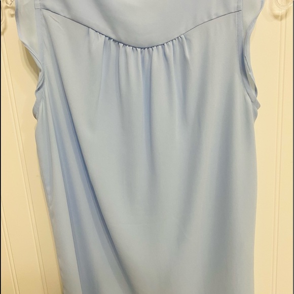 Loft light blue flutter sleeve blouse NWOT size xs - Picture 7 of 7